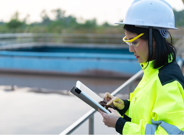 Our professional team is ready to see your bulk water station software project complete smoothly, with quality and on time. Our legendary customer support is with you all the way. Contact us today and learn how Flowpoint Environmental Systems software can help you achieve success.